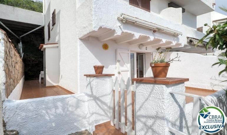 2 Zimmer Doppelhaus zu verkaufen in Roses mit Pool - 315.000 € (Ref: 9714867)