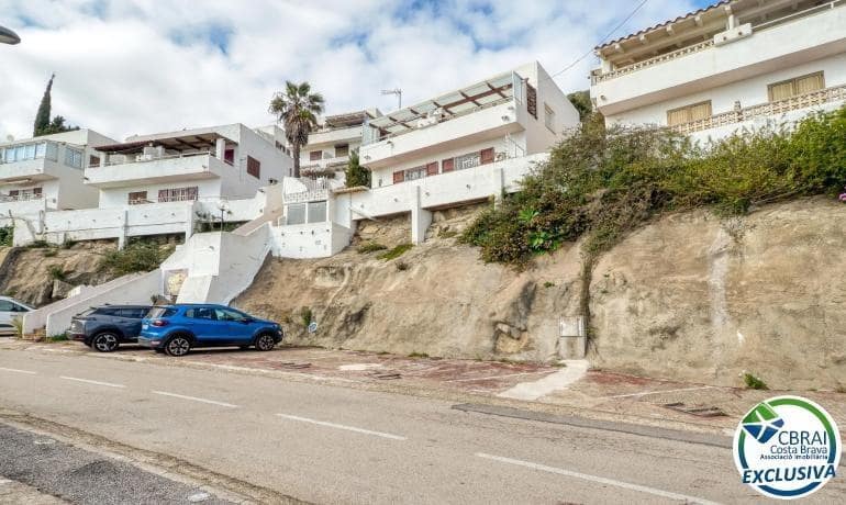 2 Zimmer Doppelhaus zu verkaufen in Roses mit Pool - 315.000 € (Ref: 9714867)