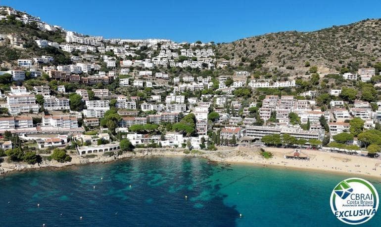 2 Zimmer Doppelhaus zu verkaufen in Roses mit Pool - 315.000 € (Ref: 9714867)