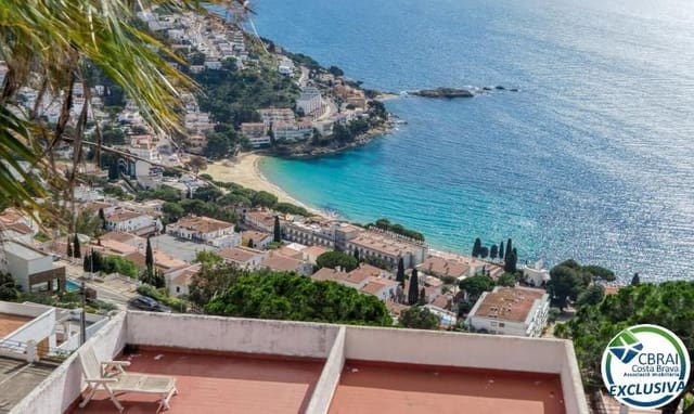 2 sovrum Semi-fristående Villa till salu i Roses med pool - 315 000 € (Ref: 9714867)