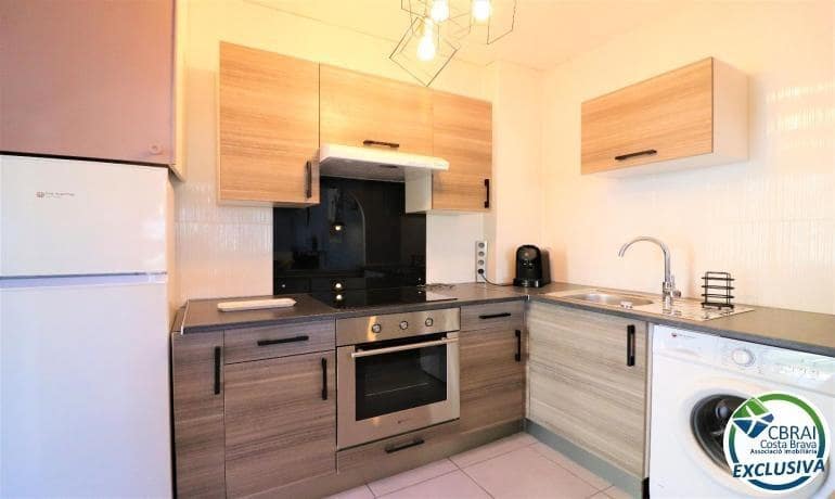 1 sypialnia Apartament na sprzedaż w Roses - 189 000 € (Ref: 9735519)