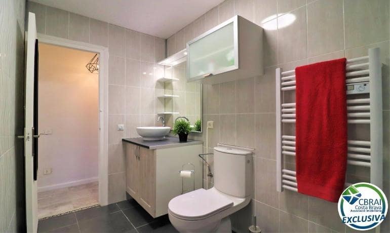 1 sypialnia Apartament na sprzedaż w Roses - 189 000 € (Ref: 9735519)