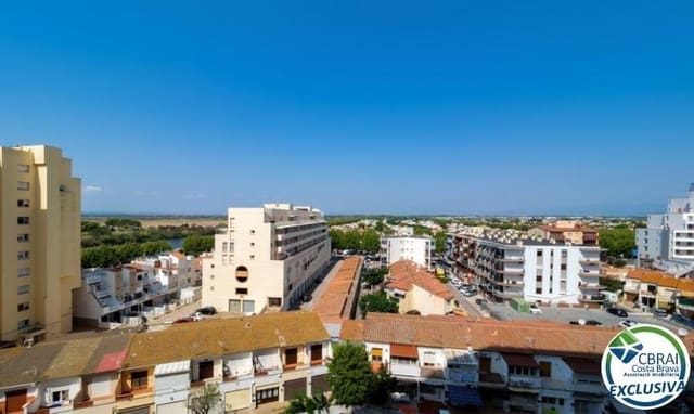 2 makuuhuone Huoneisto myytävänä paikassa Empuriabrava, Castelló d'Empúries mukana 
autotalli - 160 000 € (Ref: 9735521)