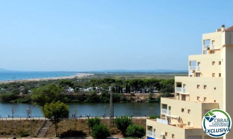 2 bedroom Apartment for sale in Empuriabrava with garage - € 160,000 (Ref: 9735521)
