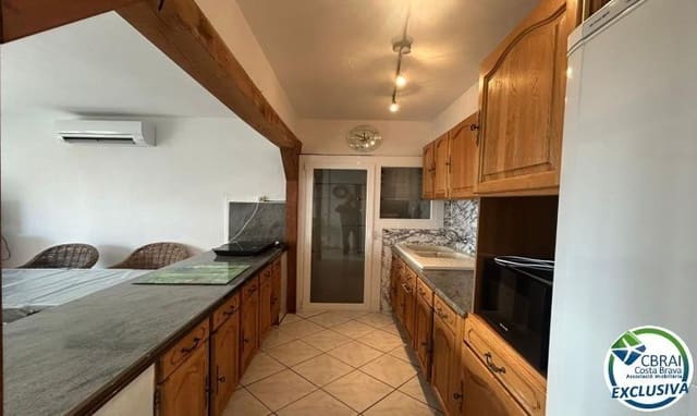 2 soveværelse Lejlighed til salg i Santa Margarida, Roses - € 248.000 (Ref: 9751932)