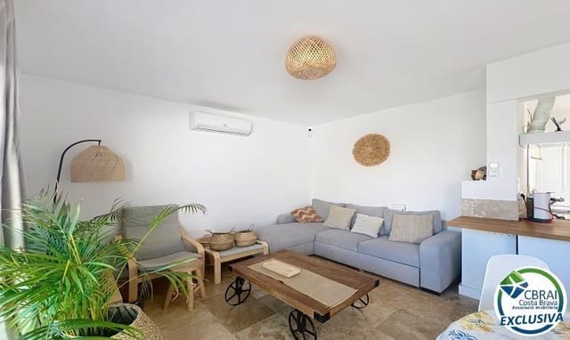 2 soveværelse Villa til salg i Empuriabrava, Castelló d'Empúries med swimmingpool - € 385.000 (Ref: 9761927)