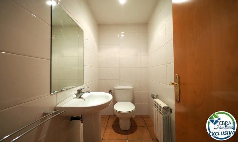 3 slaapkamer Appartement te koop in Roses - € 235.000 (Ref: 9770594)