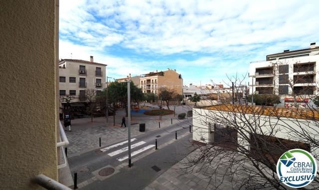 3 slaapkamer Appartement te koop in Roses - € 235.000 (Ref: 9770594)