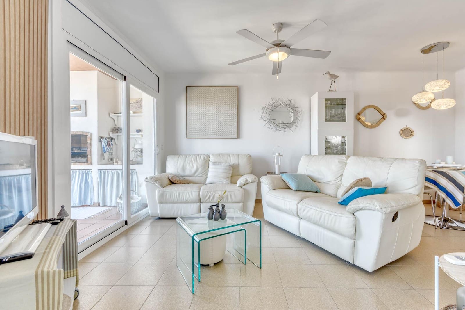 2 bedroom Apartment for sale in Roses - € 235,000 (Ref: 9772990)