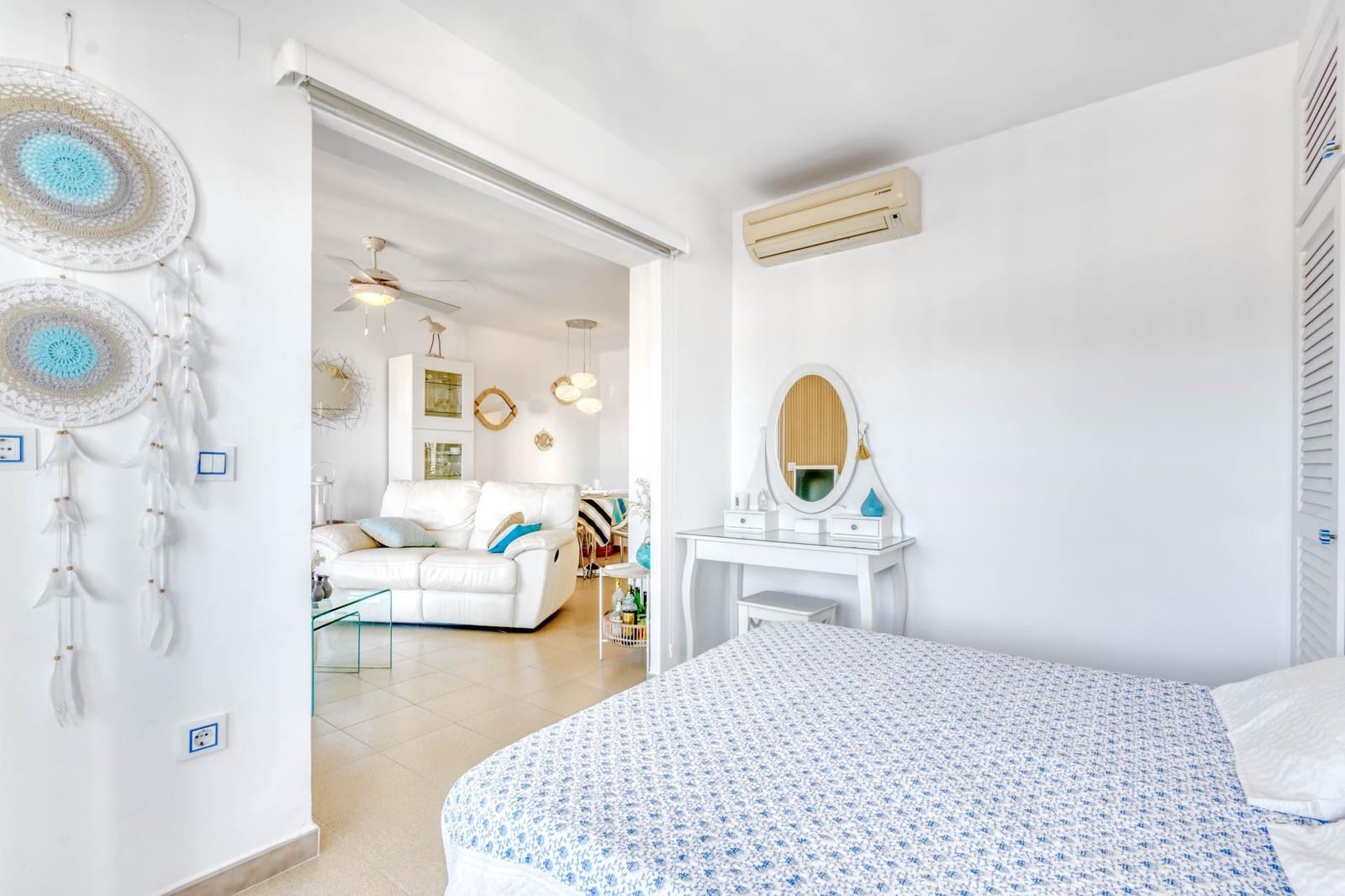2 bedroom Apartment for sale in Roses - € 235,000 (Ref: 9772990)
