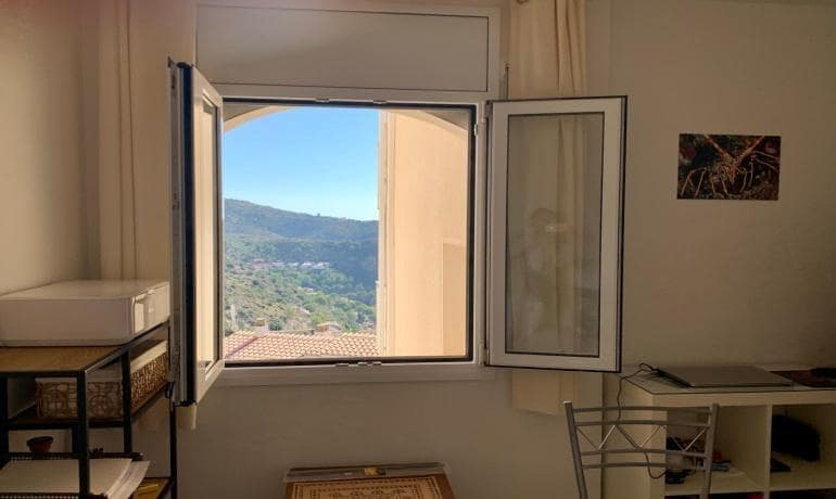 2 bedroom Apartment for sale in Roses with garage - € 290,000 (Ref: 9772991)