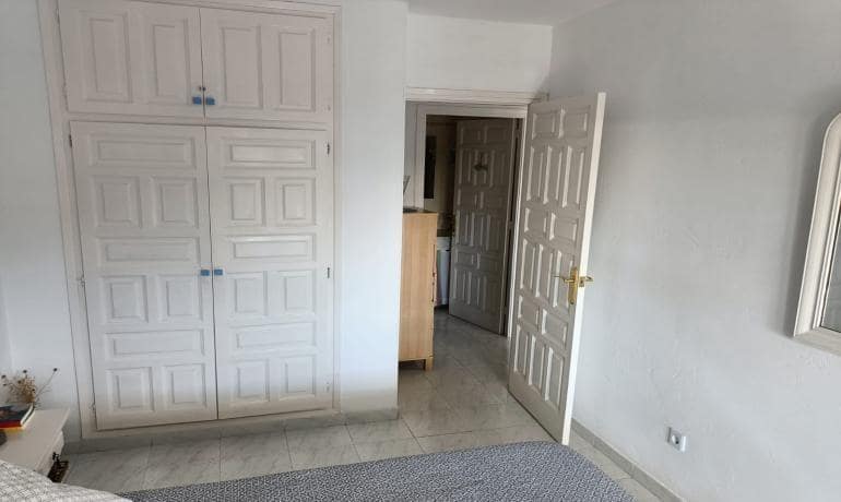 2 bedroom Apartment for sale in Roses with garage - € 290,000 (Ref: 9772991)
