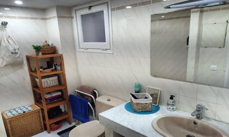 2 bedroom Apartment for sale in Roses with garage - € 290,000 (Ref: 9772991)