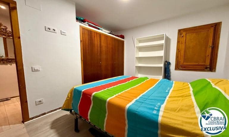 2 slaapkamer Appartement te koop in Roses - € 162.000 (Ref: 9772992)