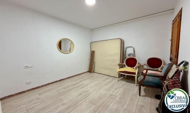 2 slaapkamer Appartement te koop in Roses - € 162.000 (Ref: 9772992)