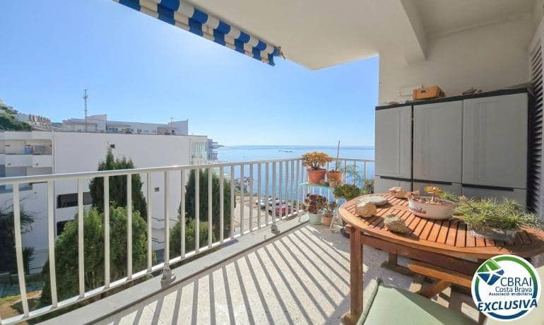 2 slaapkamer Appartement te koop in Roses met zwembad - € 266.000 (Ref: 9783064)