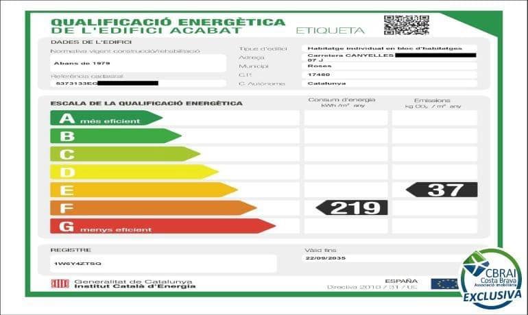 2 slaapkamer Appartement te koop in Roses met zwembad - € 266.000 (Ref: 9783064)