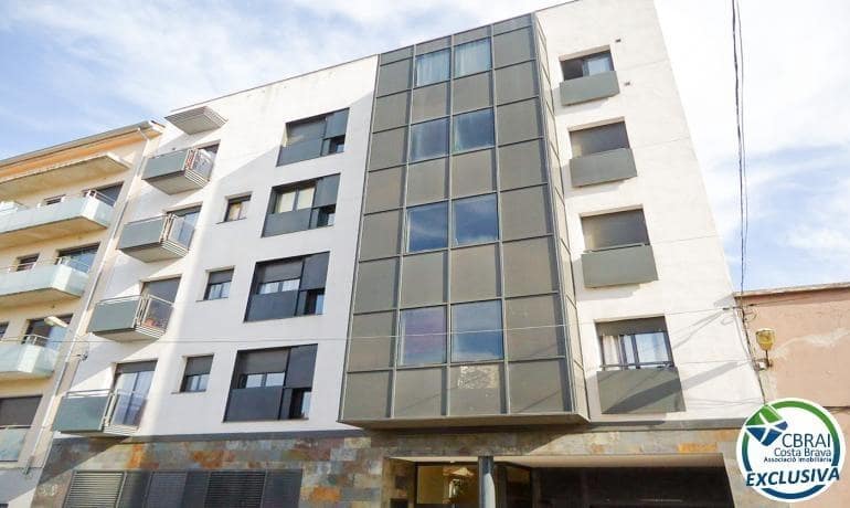 3 slaapkamer Appartement te koop in Figueres met garage - € 190.000 (Ref: 9783065)