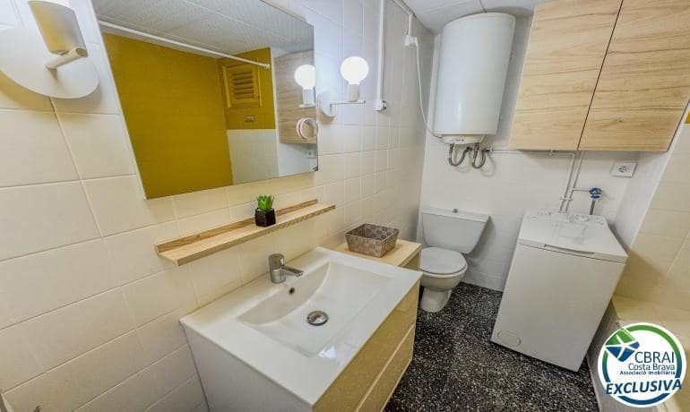1 camera da letto Monolocale in vendita in Roses con piscina - 86.500 € (Rif: 9788347)