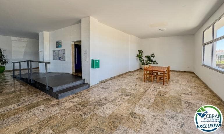 1 camera da letto Monolocale in vendita in Roses con piscina - 86.500 € (Rif: 9788347)