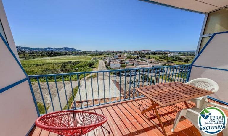 Estudio de 1 habitación en Roses en venta con piscina - 81.000 € (Ref: 9788347)