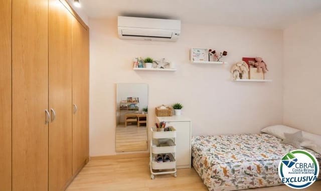 4 sypialnia Apartament na sprzedaż w Roses - 408 000 € (Ref: 9790993)