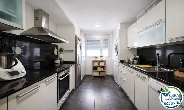 4 sypialnia Apartament na sprzedaż w Roses - 408 000 € (Ref: 9790993)