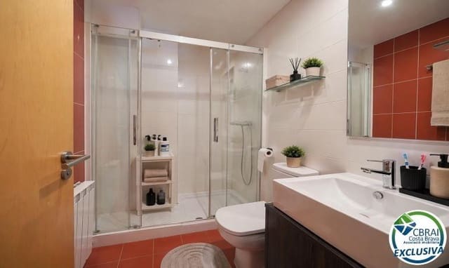 4 sypialnia Apartament na sprzedaż w Roses - 408 000 € (Ref: 9790993)