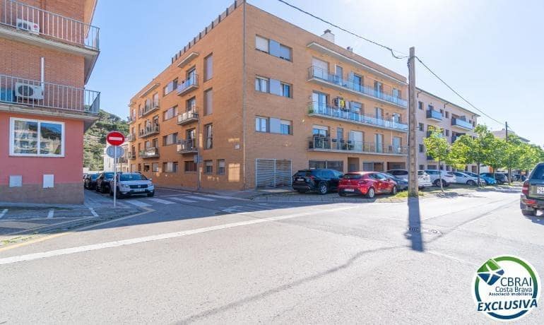 2 sypialnia Apartament na sprzedaż w Roses z basenem - 215 000 € (Ref: 9797024)