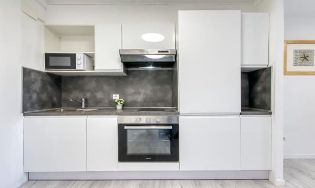 Studio til salgs i Empuriabrava, Castelló d'Empúries - € 145 000 (Ref: 9799170)