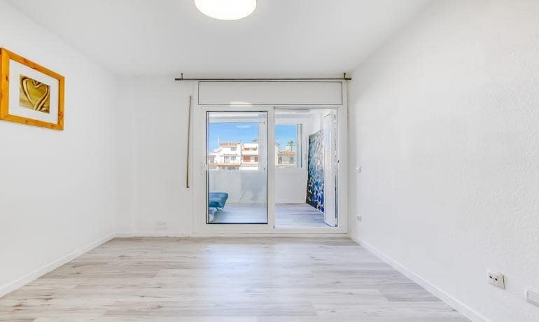 Studio til salgs i Empuriabrava - € 145 000 (Ref: 9799170)