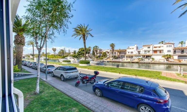 Studio til salgs i Empuriabrava - € 145 000 (Ref: 9799170)
