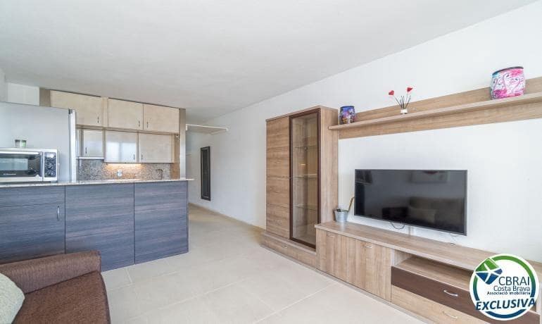 1 sovrum Lägenhet till salu i Roses med garage - 179 000 € (Ref: 9811517)