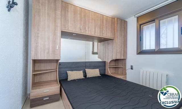 1 sovrum Lägenhet till salu i Roses med garage - 179 000 € (Ref: 9811517)