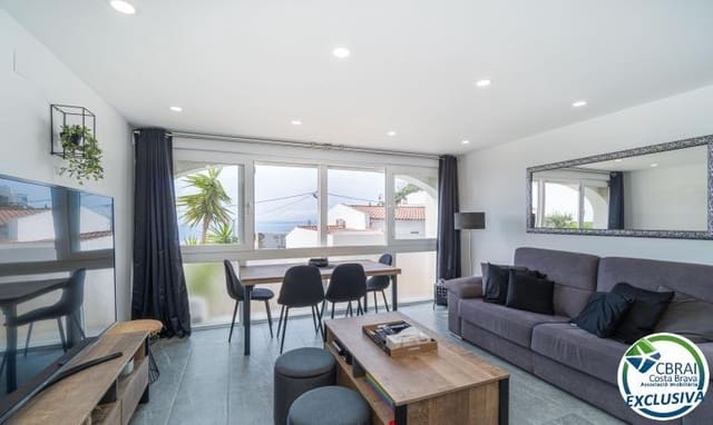 2 soveværelse Rækkehus til salg i Roses - € 299.000 (Ref: 9815812)