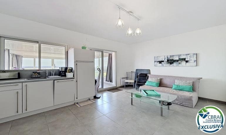 Studio til salg i Roses med swimmingpool - € 160.000 (Ref: 9818135)