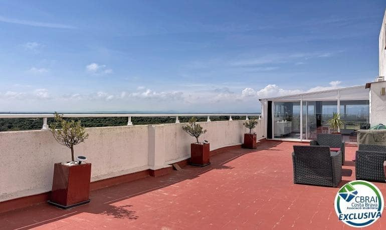 Studio til salg i Roses med swimmingpool - € 160.000 (Ref: 9818135)
