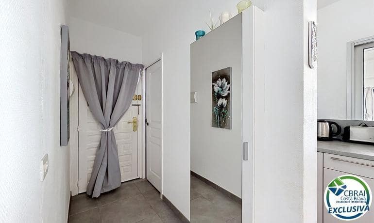 Studio til salg i Roses med swimmingpool - € 160.000 (Ref: 9818135)