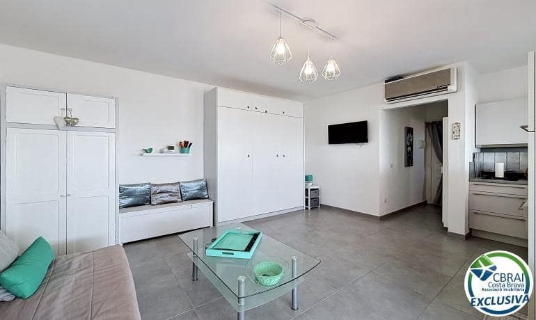 Studio til salg i Roses med swimmingpool - € 160.000 (Ref: 9818135)