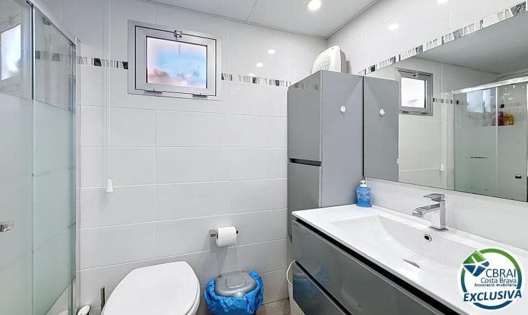 Studio til salg i Roses med swimmingpool - € 160.000 (Ref: 9818135)