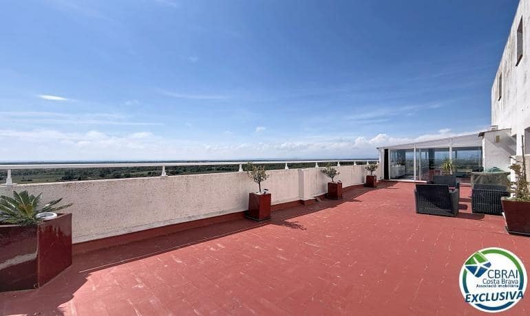 Studio til salg i Roses med swimmingpool - € 160.000 (Ref: 9818135)