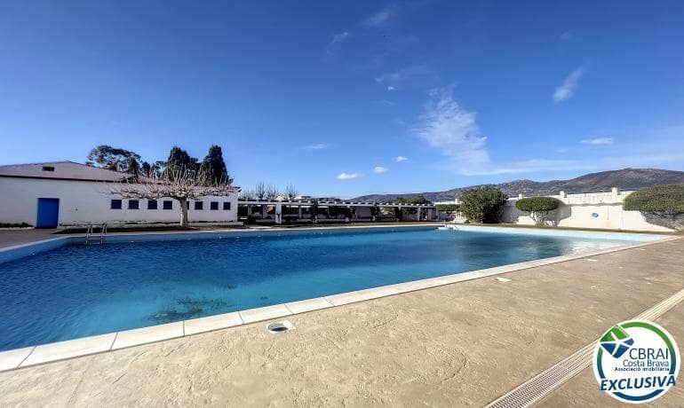 Studio til salg i Roses med swimmingpool - € 160.000 (Ref: 9818135)