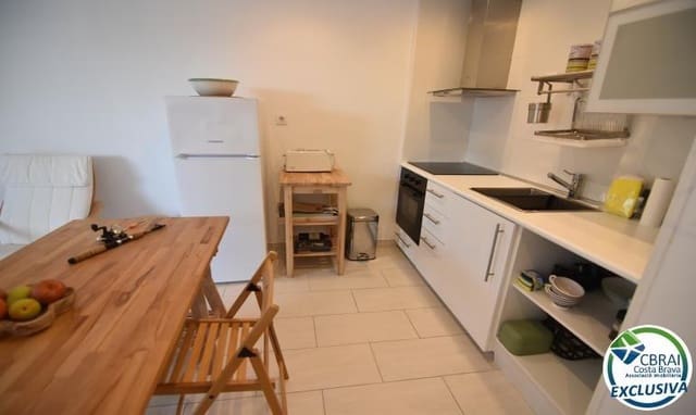 Studio til salgs i Santa Margarida, Roses - € 115 000 (Ref: 9825197)