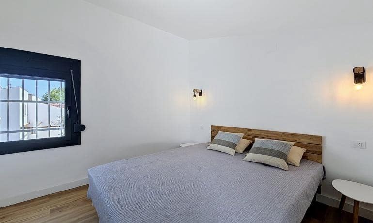 3 bedroom Townhouse for sale in Empuriabrava - € 299,000 (Ref: 9826648)