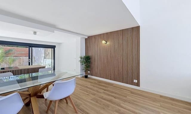 3 sovrum Hus till salu i Empuriabrava, Castelló d'Empúries - 299 000 € (Ref: 9826648)