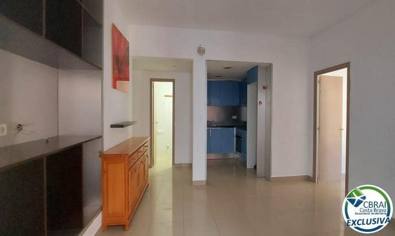 1 bedroom Apartment for sale in Empuriabrava - € 116,000 (Ref: 9839164)
