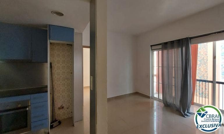 1 bedroom Apartment for sale in Empuriabrava - € 116,000 (Ref: 9839164)