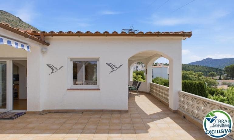 2 slaapkamer Villa te koop in El Mas Fumats met garage - € 359.000 (Ref: 9839165)