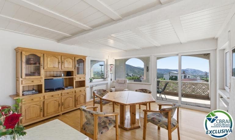 2 slaapkamer Villa te koop in El Mas Fumats met garage - € 359.000 (Ref: 9839165)