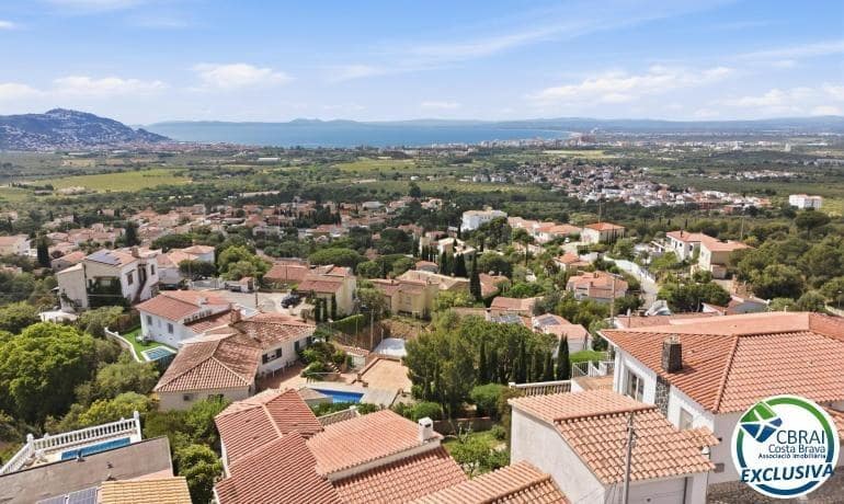 2 slaapkamer Villa te koop in El Mas Fumats met garage - € 359.000 (Ref: 9839165)